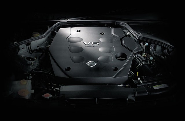 V35 Nissan Skyline Sedan V6 Engine Picture